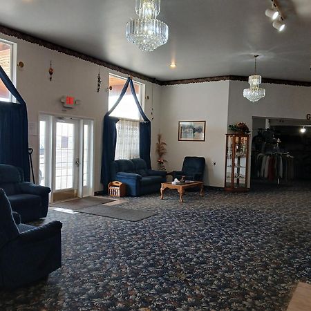Glacier Gateway Inn Cut Bank エクステリア 写真